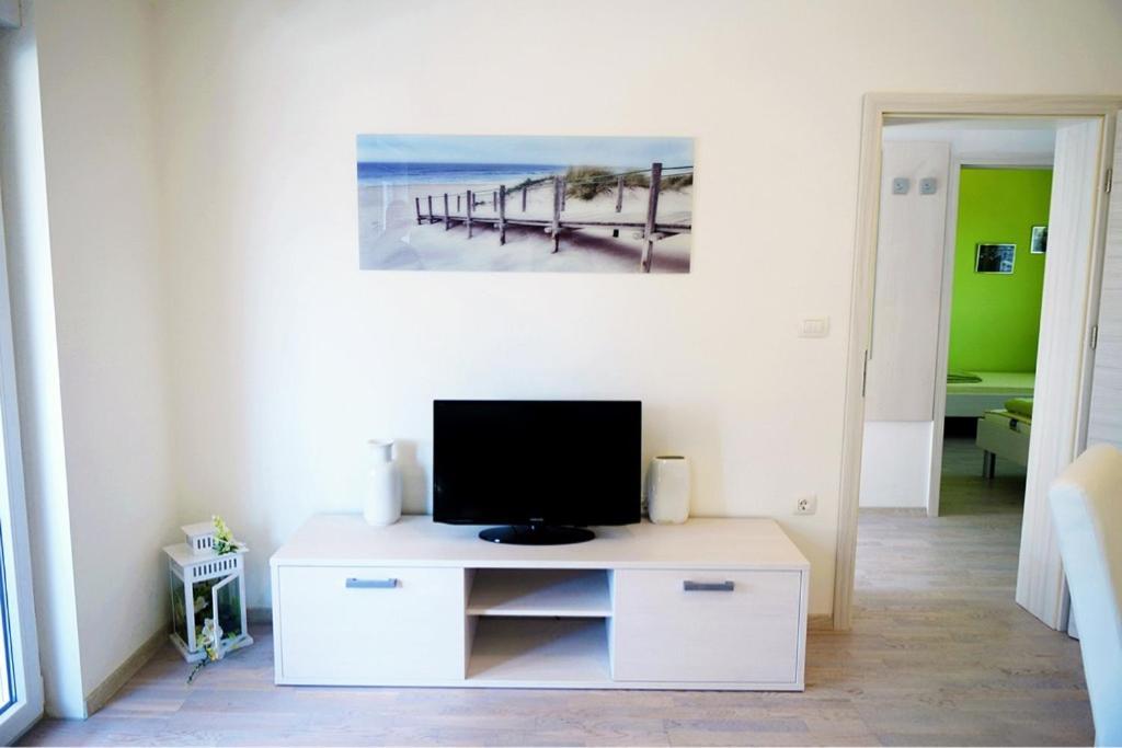 Appartamento Leona Hennion Pola Esterno foto